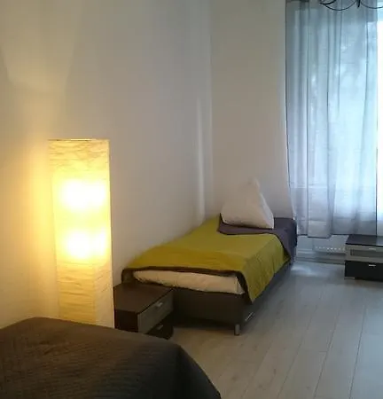 Avi Goodhouse Lejlighed Düsseldorf