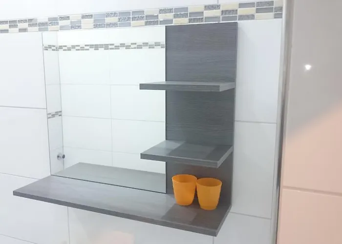 דירה Avi Goodhouse *