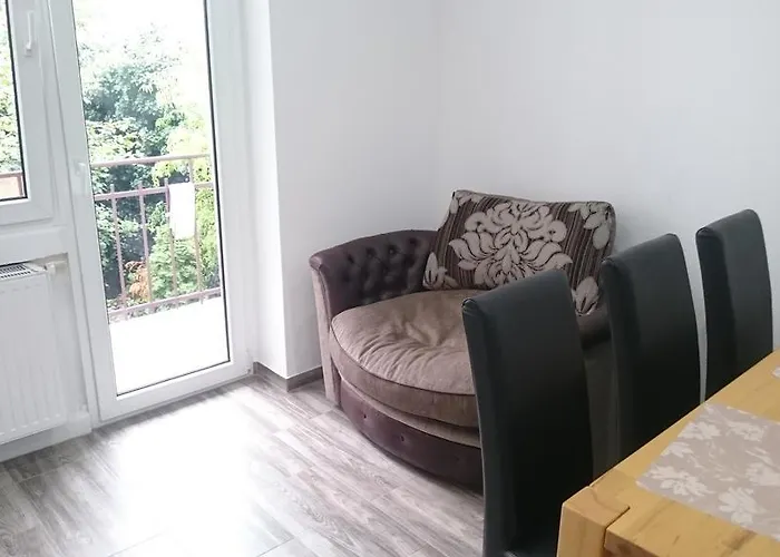 Avi Goodhouse Düsseldorf