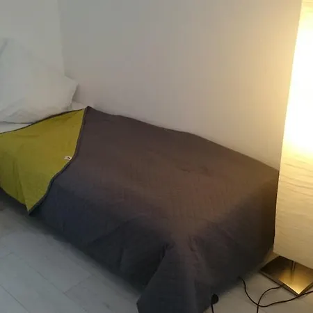 Avi Goodhouse Апартаменты